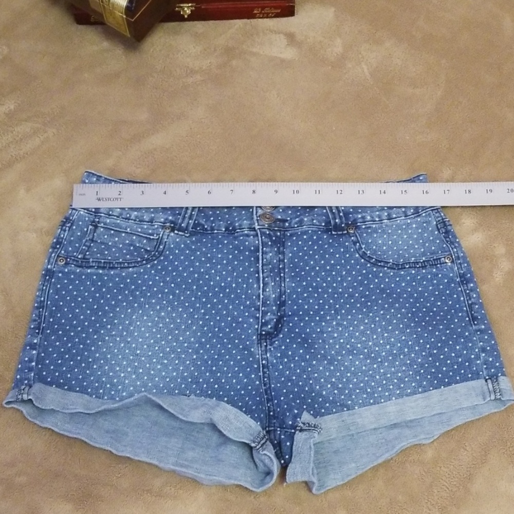 REWASH women's jean shorts - Picture 3 of 5